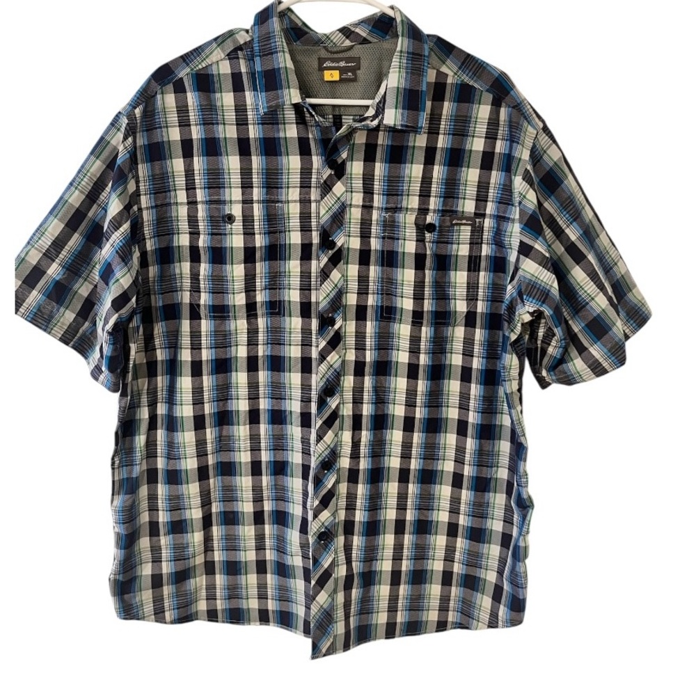 Eddie Bauer Shirt Men's Size XL Blue Black Plaid Button Up Short Sleeve